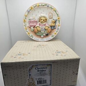 New Cherished Teddies plate 3D Limited Bear enesco miss muffet nursery girlMIN